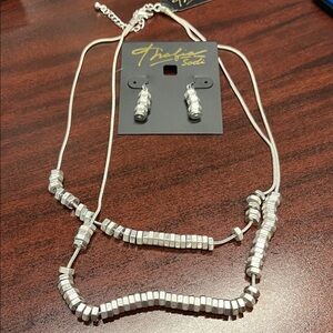 Thalia Sodi  Silver Geometric Necklace Set!  New!  Necklace and earrings.